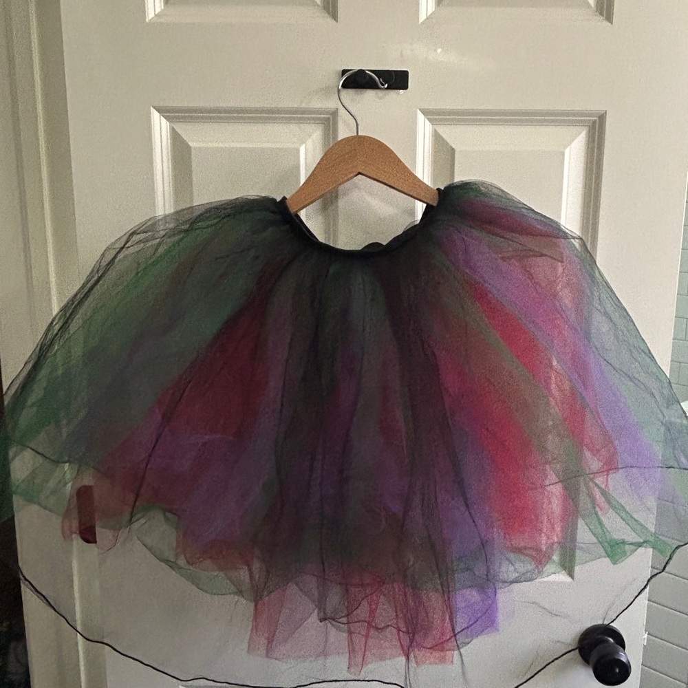 Like new XL girl’s 3 piece dance costume. Halter  leotard with  short & 2 skirts - Picture 2 of 16